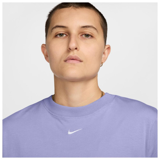 Nike Γυναικεία κοντομάνικη μπλούζα Sportswear Essential